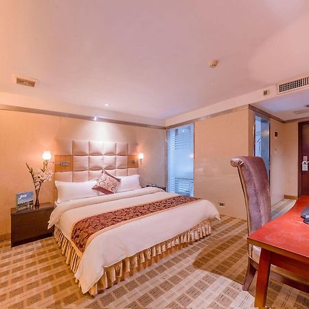 Airport Liwan Hotel Гуанчжоу Екстер'єр фото