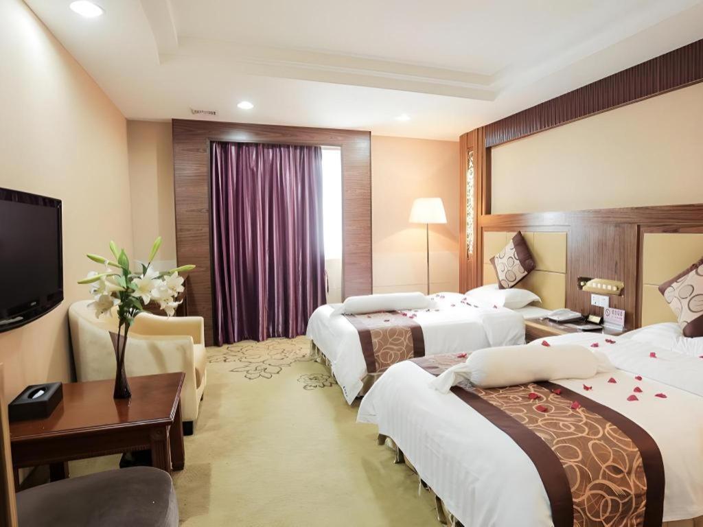 Airport Liwan Hotel Гуанчжоу Екстер'єр фото