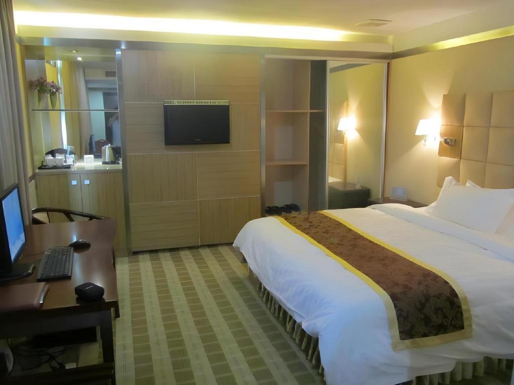 Airport Liwan Hotel Гуанчжоу Екстер'єр фото