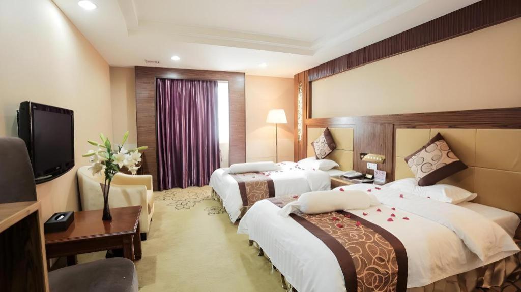 Airport Liwan Hotel Гуанчжоу Екстер'єр фото
