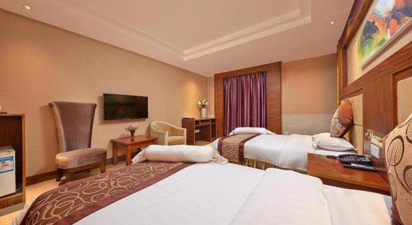 Airport Liwan Hotel Гуанчжоу Екстер'єр фото