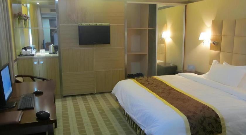 Airport Liwan Hotel Гуанчжоу Екстер'єр фото
